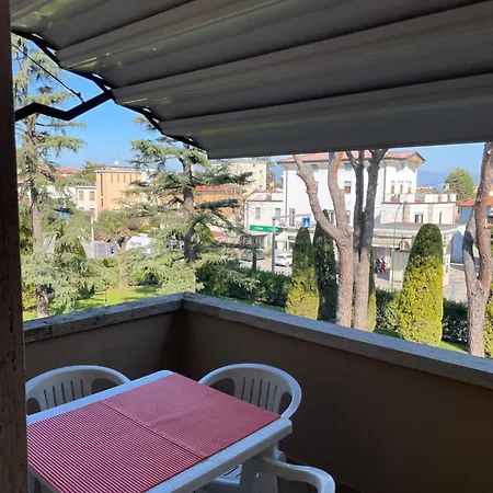 Nico'S Apartment Peschiera del Garda Exterior photo